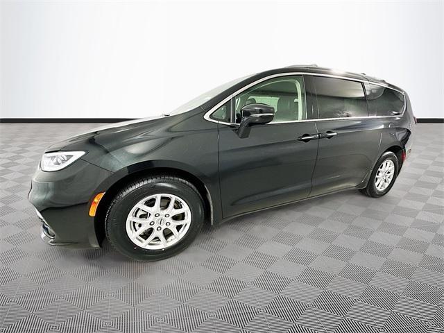 used 2021 Chrysler Pacifica car, priced at $22,867