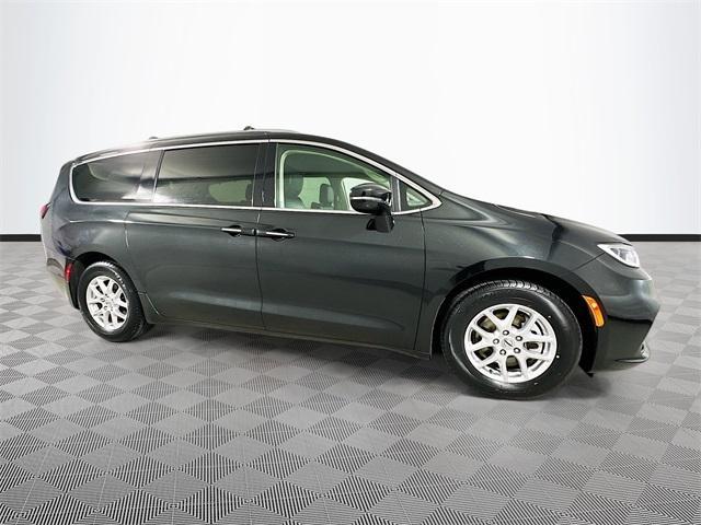 used 2021 Chrysler Pacifica car, priced at $22,867