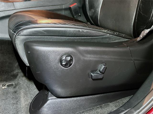 used 2015 Jeep Grand Cherokee car, priced at $16,829