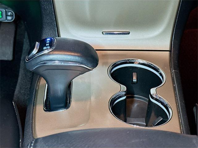used 2015 Jeep Grand Cherokee car, priced at $16,829
