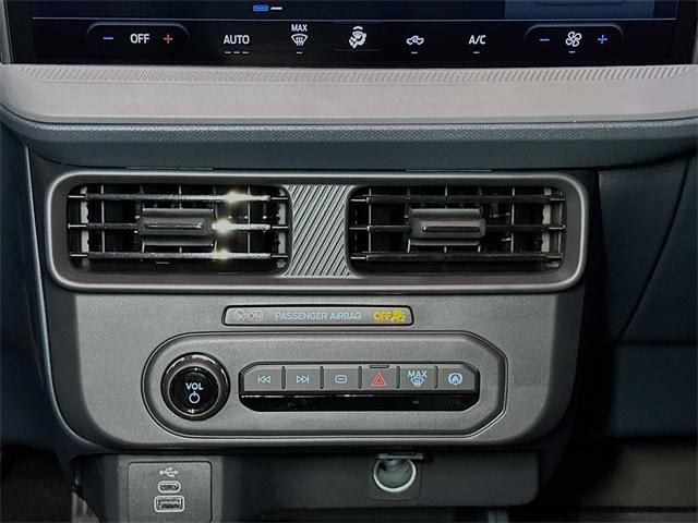 new 2025 Ford Maverick car, priced at $31,095