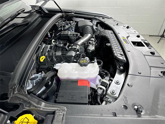 new 2025 Jeep Grand Cherokee car, priced at $49,876