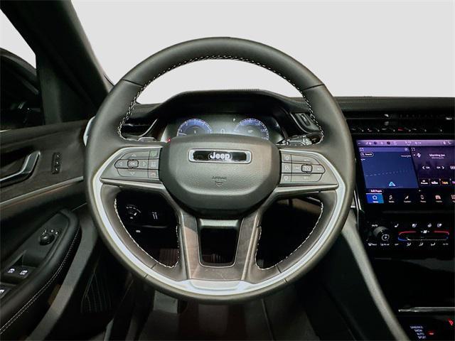 new 2025 Jeep Grand Cherokee car, priced at $49,876