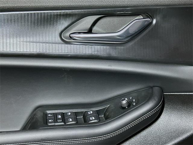 new 2025 Jeep Grand Cherokee L car, priced at $46,547