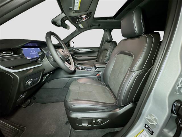 new 2025 Jeep Grand Cherokee L car, priced at $46,547