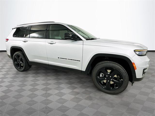 new 2025 Jeep Grand Cherokee L car, priced at $46,547