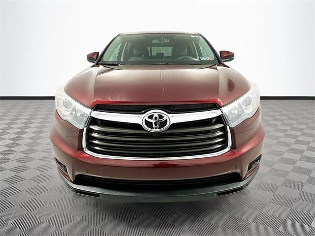 used 2015 Toyota Highlander car, priced at $19,865