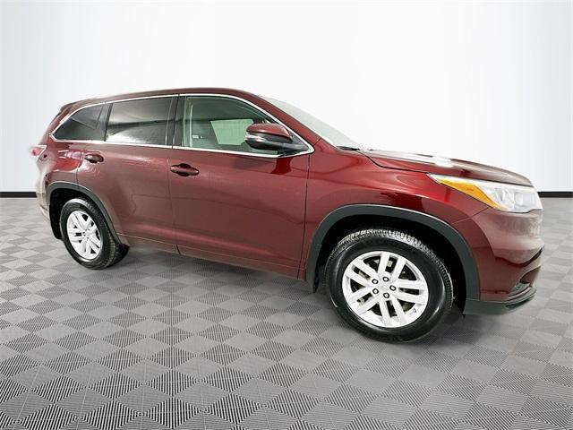 used 2015 Toyota Highlander car, priced at $19,865