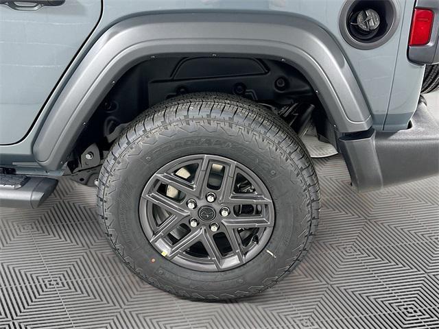 new 2025 Jeep Wrangler car, priced at $48,735
