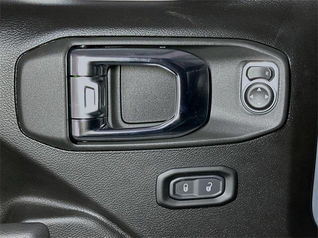 new 2025 Jeep Wrangler car, priced at $48,735