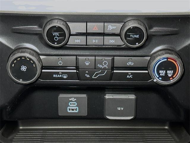 new 2025 Ford F-250 car, priced at $54,839
