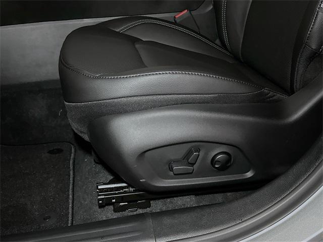 new 2025 Jeep Compass car, priced at $38,682