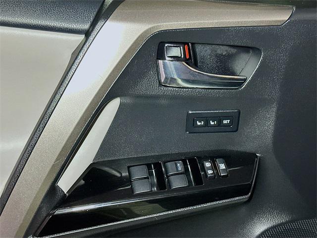 used 2018 Toyota RAV4 car, priced at $27,914