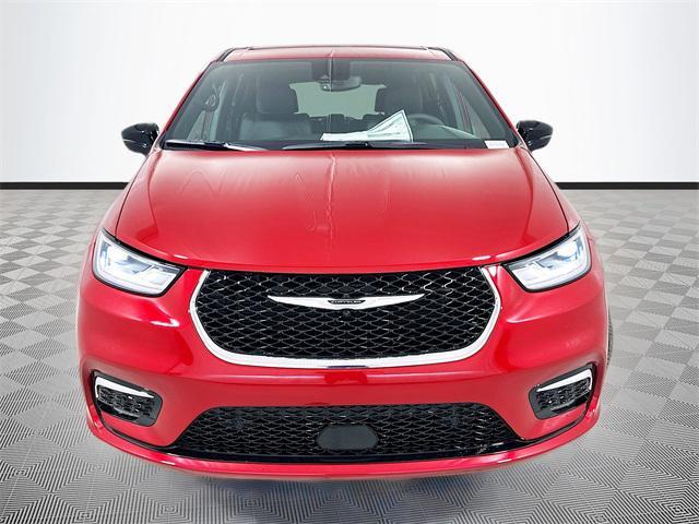new 2026 Chrysler Pacifica car, priced at $43,727