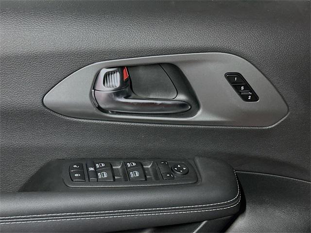 new 2026 Chrysler Pacifica car, priced at $43,727