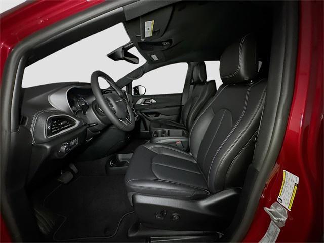 new 2026 Chrysler Pacifica car, priced at $43,727