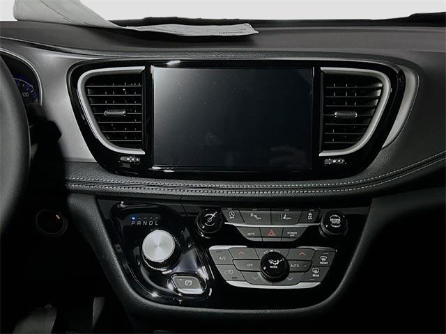 new 2026 Chrysler Pacifica car, priced at $43,727