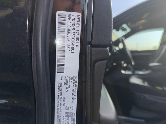 used 2020 Jeep Grand Cherokee car, priced at $25,493