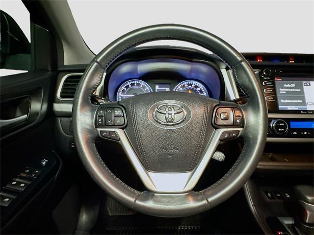 used 2017 Toyota Highlander car, priced at $21,636