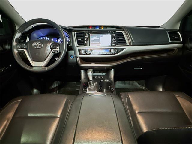 used 2017 Toyota Highlander car, priced at $21,636