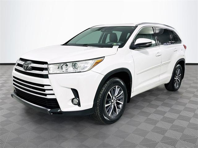 used 2017 Toyota Highlander car, priced at $21,636