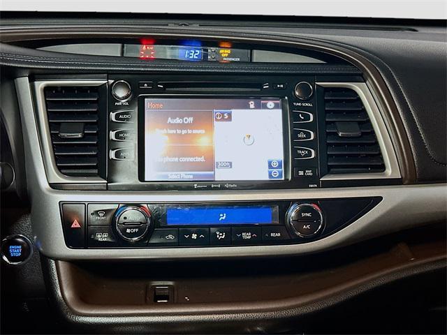 used 2017 Toyota Highlander car, priced at $21,636
