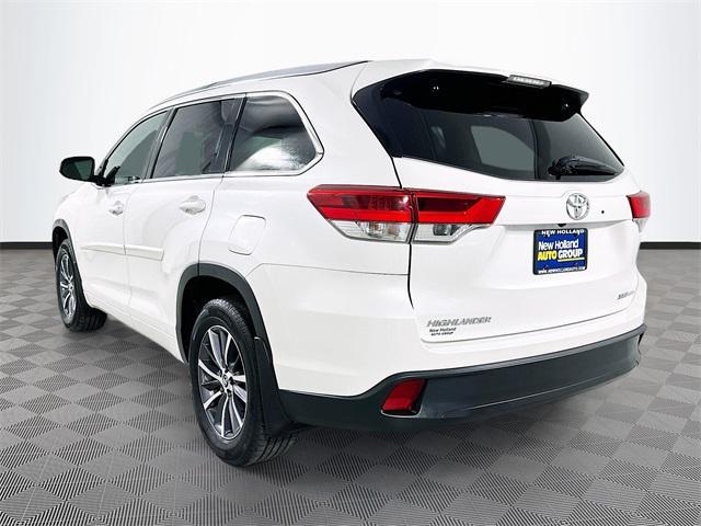 used 2017 Toyota Highlander car, priced at $21,636