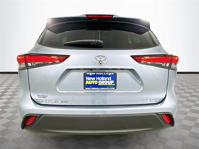 used 2020 Toyota Highlander car, priced at $31,990