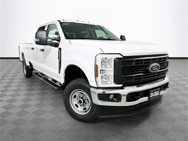 new 2025 Ford F-350 car, priced at $57,265