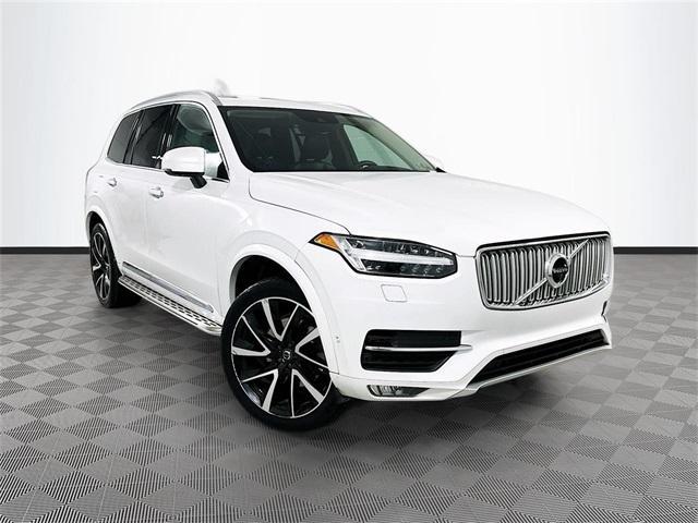 used 2018 Volvo XC90 car, priced at $25,418