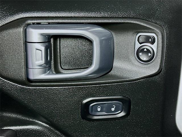 used 2021 Jeep Wrangler Unlimited car, priced at $29,887