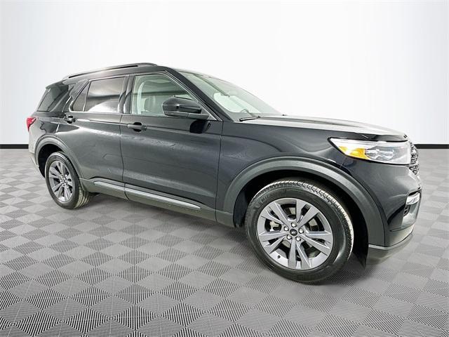 used 2022 Ford Explorer car, priced at $33,650