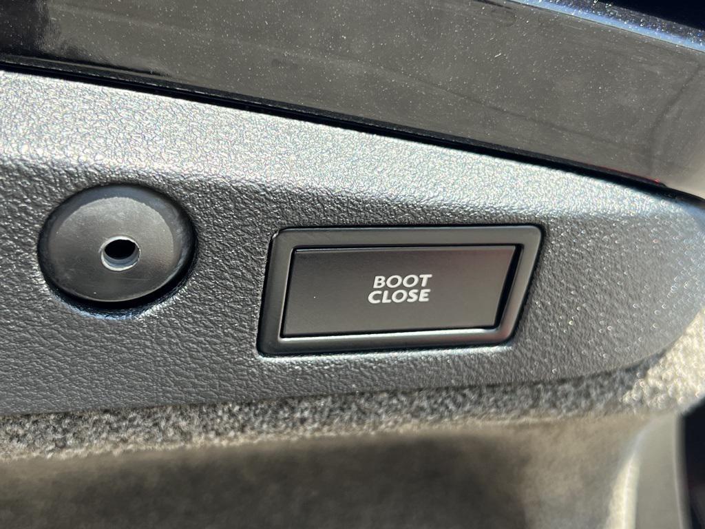 used 2011 Bentley Continental GTC car, priced at $61,990