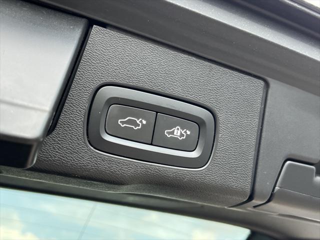 used 2019 Volvo XC60 car, priced at $22,990