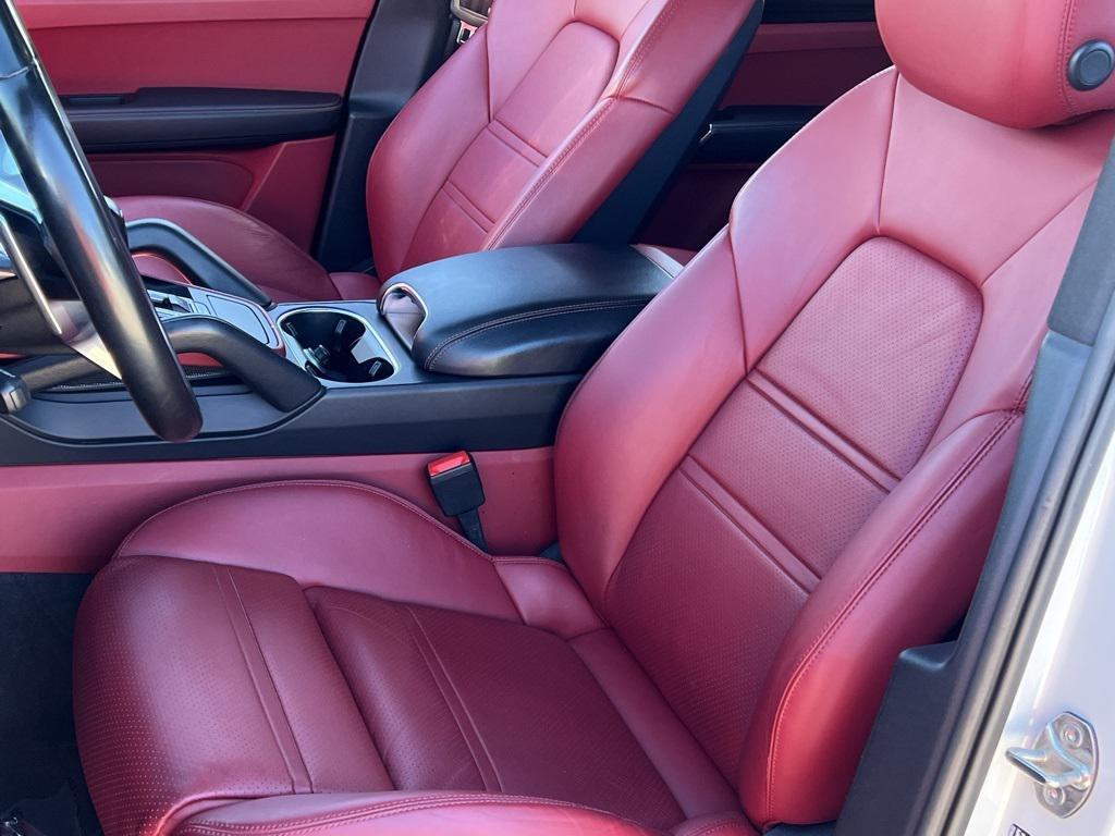 used 2022 Porsche Cayenne car, priced at $47,990