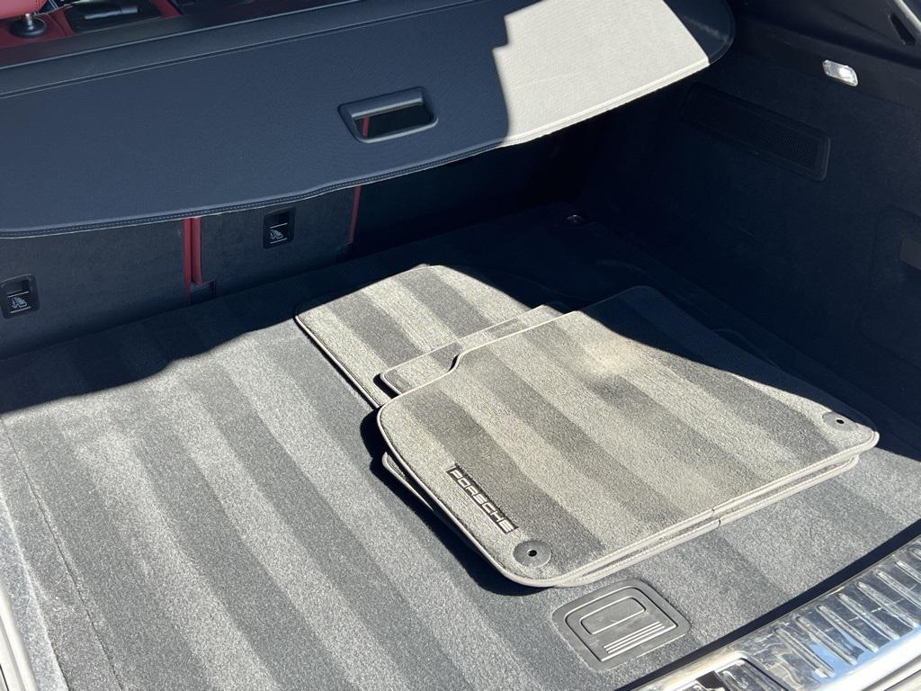 used 2022 Porsche Cayenne car, priced at $47,990