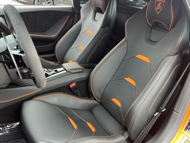 used 2020 Lamborghini Huracan EVO car, priced at $289,990