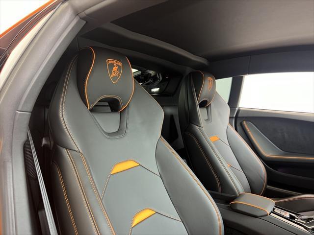 used 2020 Lamborghini Huracan EVO car, priced at $289,990