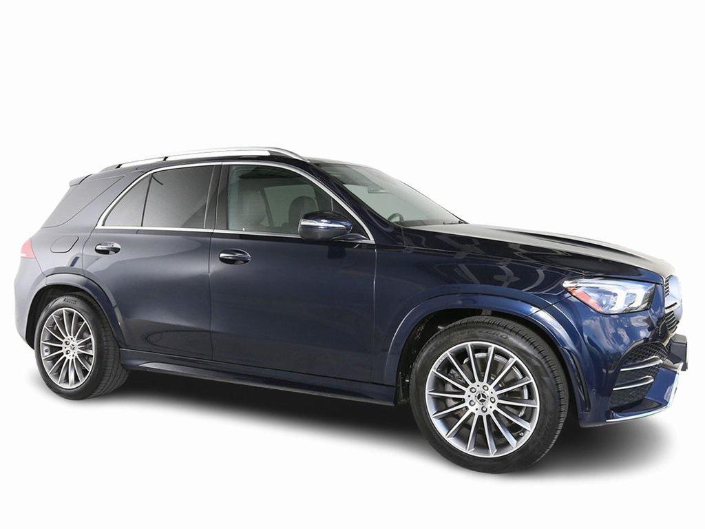 used 2022 Mercedes-Benz GLE 450 car, priced at $54,990