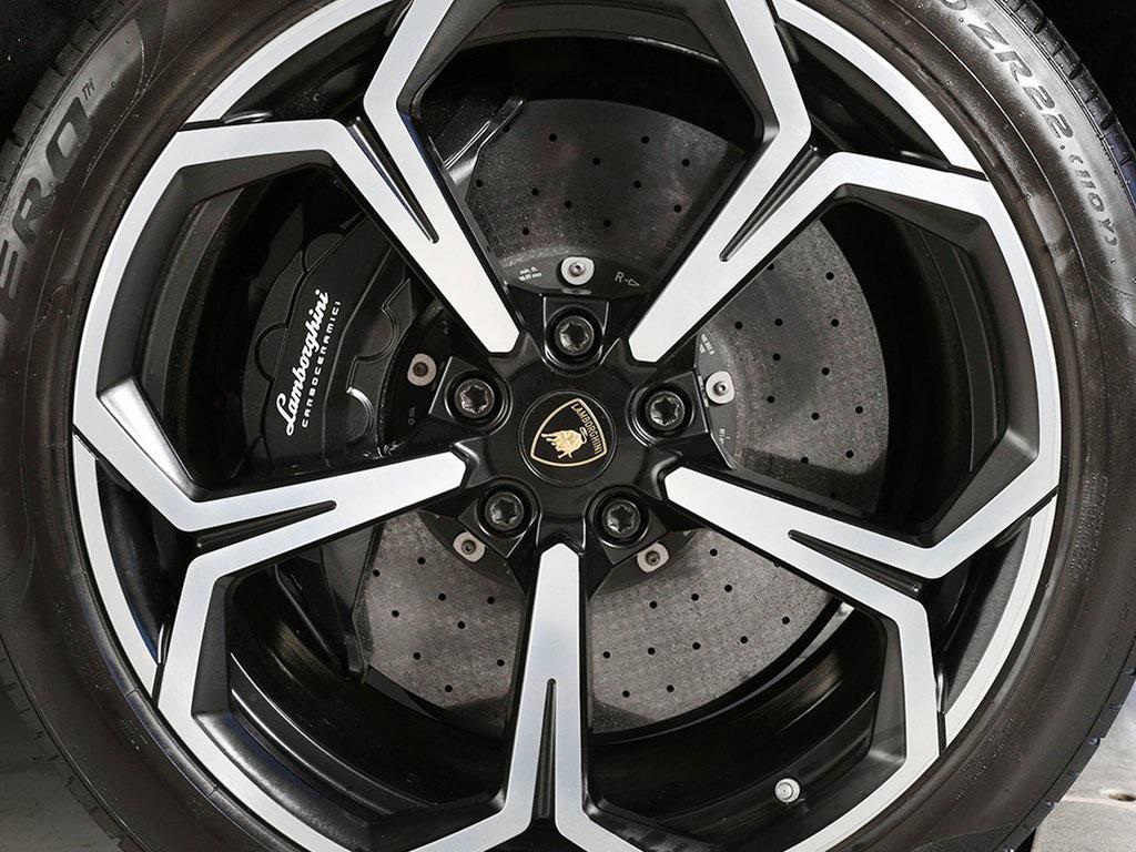 used 2020 Lamborghini Urus car, priced at $191,990