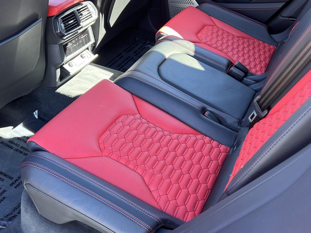 used 2020 Lamborghini Urus car, priced at $191,990