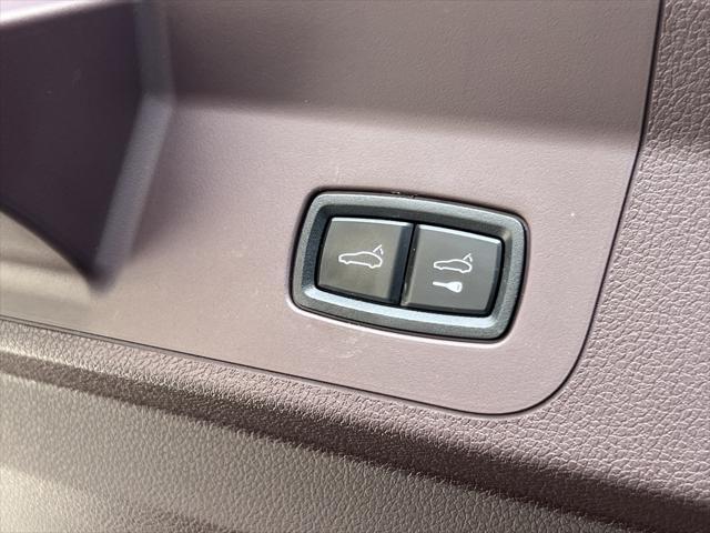 used 2022 Porsche Panamera car, priced at $82,990