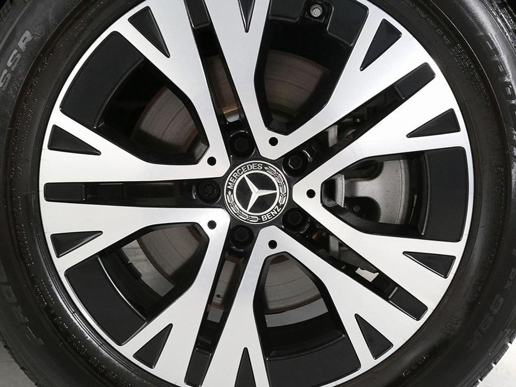 used 2024 Mercedes-Benz GLB 250 car, priced at $38,990