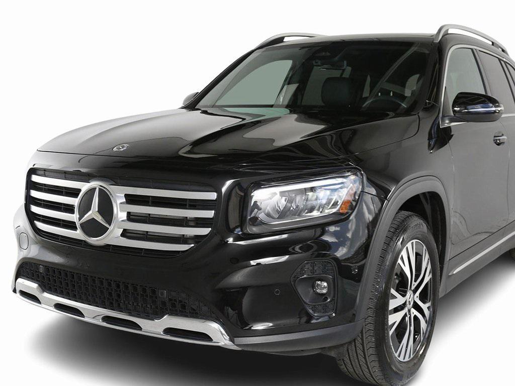 used 2024 Mercedes-Benz GLB 250 car, priced at $38,990