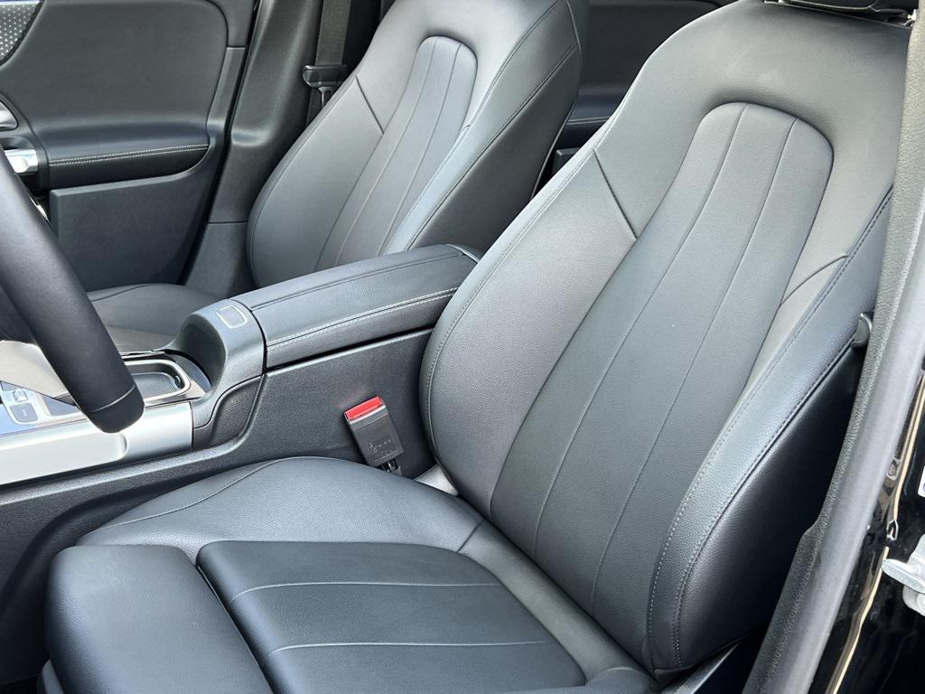 used 2024 Mercedes-Benz GLB 250 car, priced at $38,990