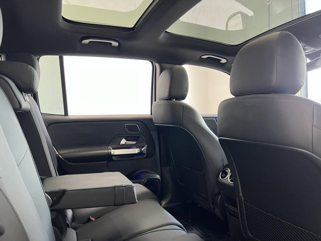 used 2024 Mercedes-Benz GLB 250 car, priced at $38,990