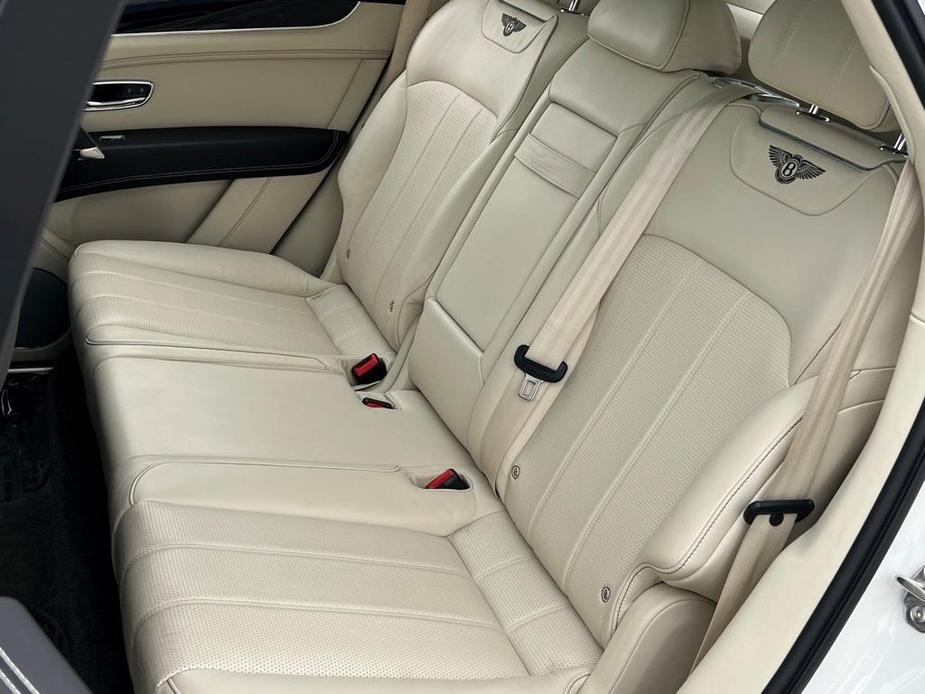 used 2020 Bentley Bentayga Hybrid car, priced at $108,990