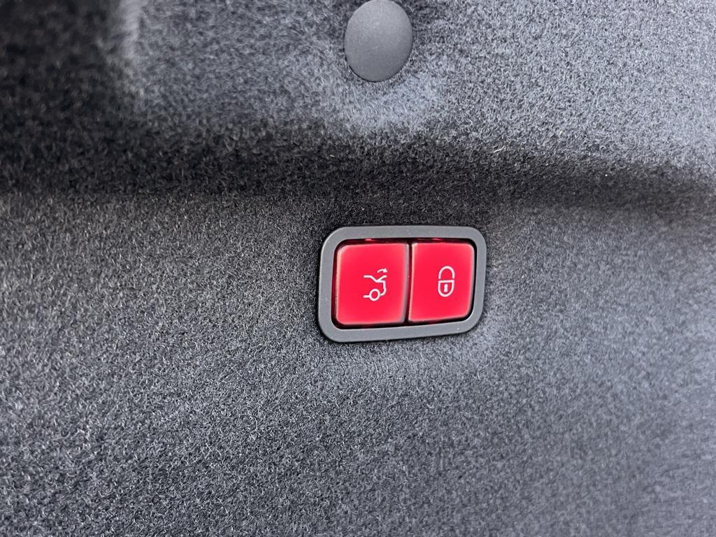 used 2022 Mercedes-Benz AMG SL 63 car, priced at $112,990