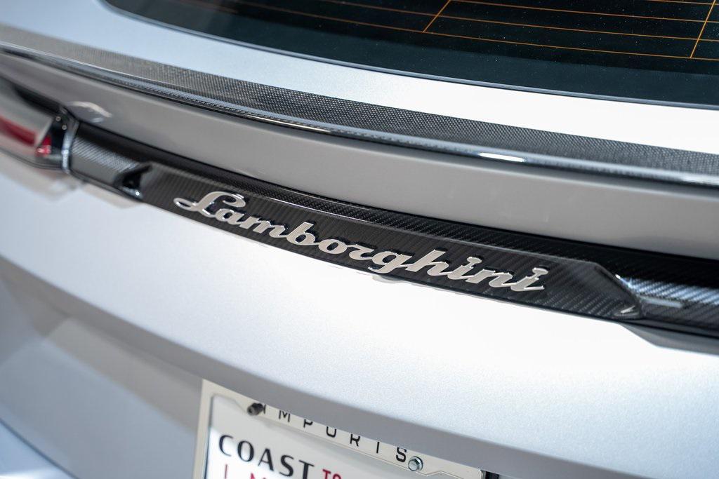 used 2024 Lamborghini Urus car, priced at $309,990