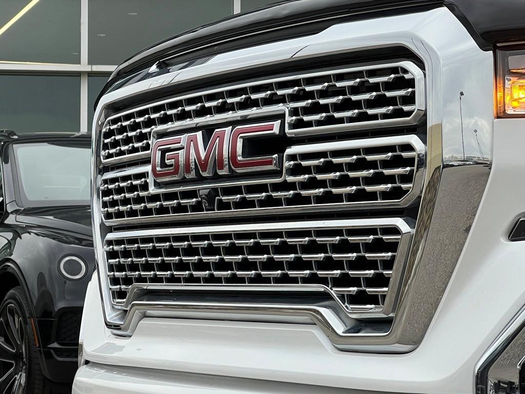 used 2019 GMC Sierra 1500 car, priced at $36,990